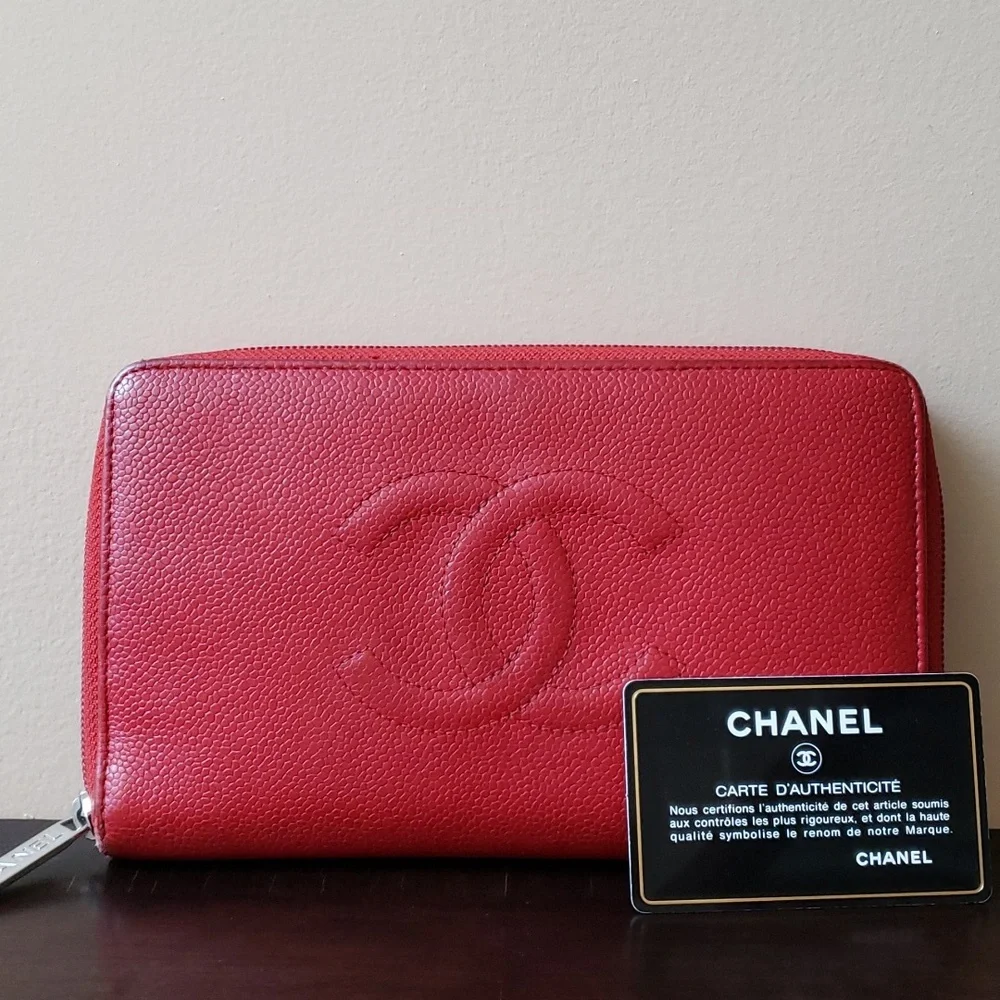CHANEL TIMELESS CC ZIP AROUND CAVIAR LEATHER WALLET - Picture 1 of 11